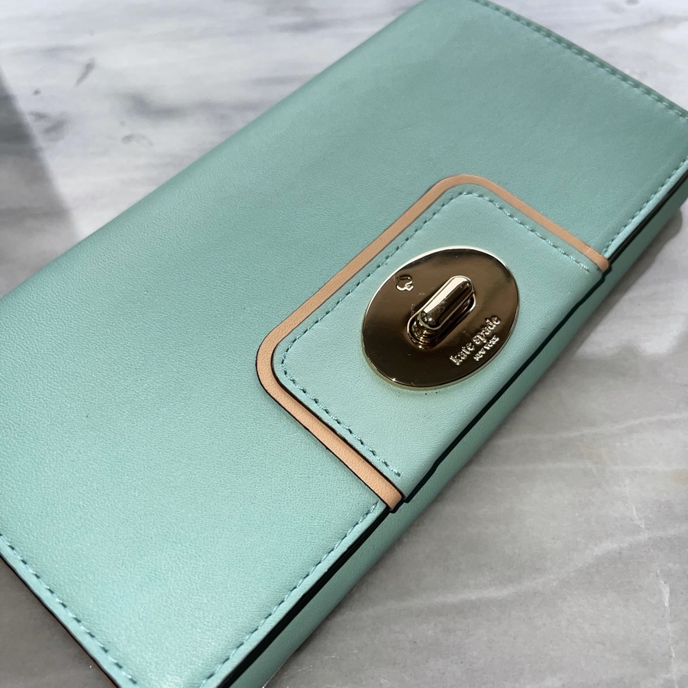 NEW Kate Spade wallet clutch